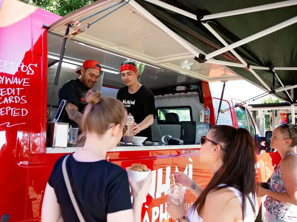 Banh mi food truck